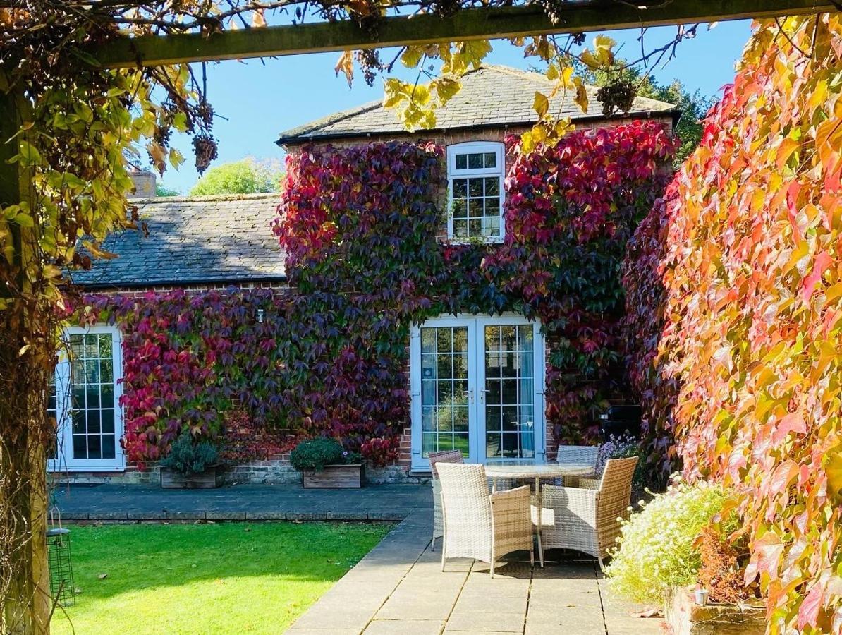 The Old Coach House At Stewton Apartman Louth  Kültér fotó
